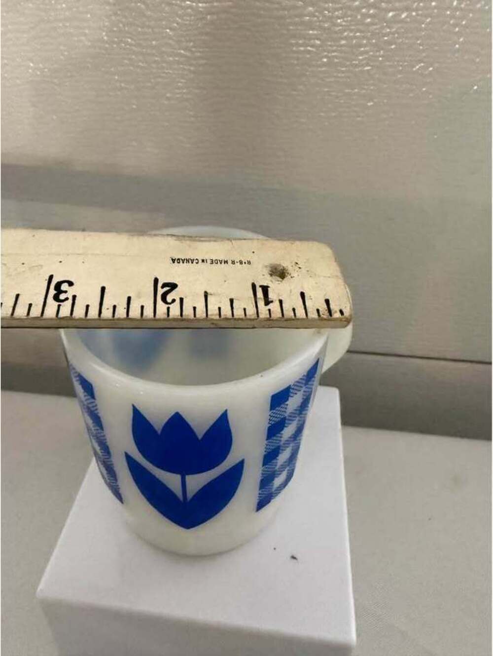 Vintage Fire-King Milk Glass Blue Tulip & Gingham Mug - Picture 7 of 7